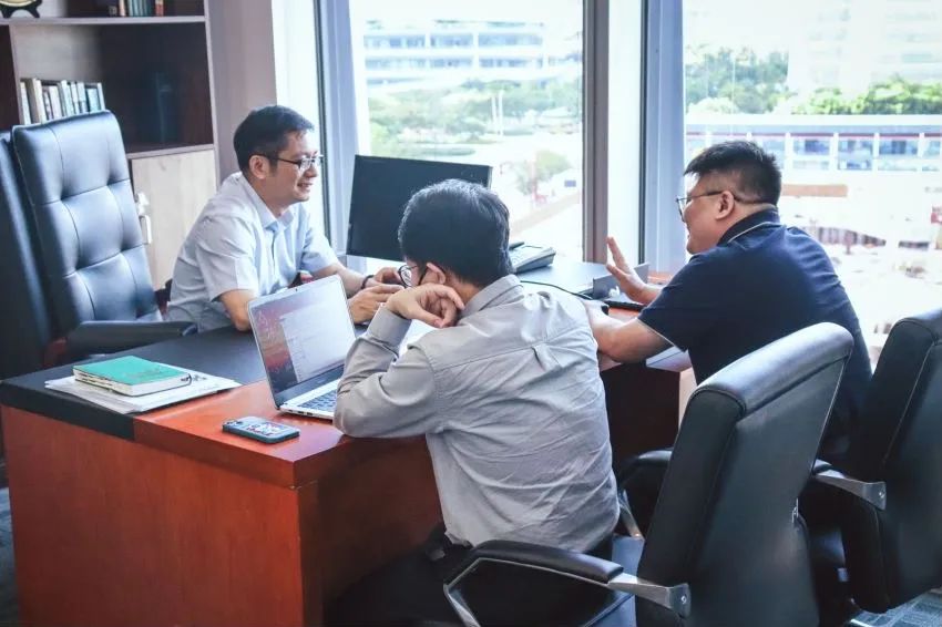 1693804043121921.jpg 2.jpg